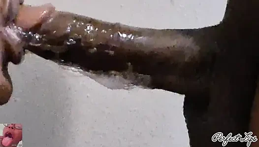 Мягкие губы сосет член, супер грязный