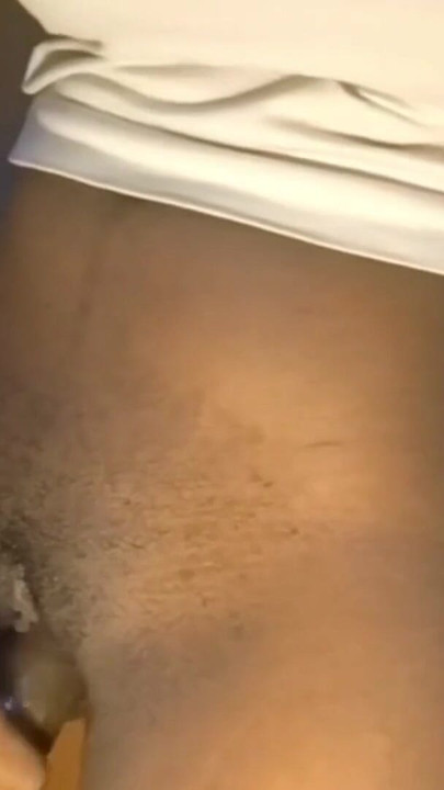 Detik penting dari "Adakah awak suka cara saya melakukan video lucah solo percuma ini xxx"
