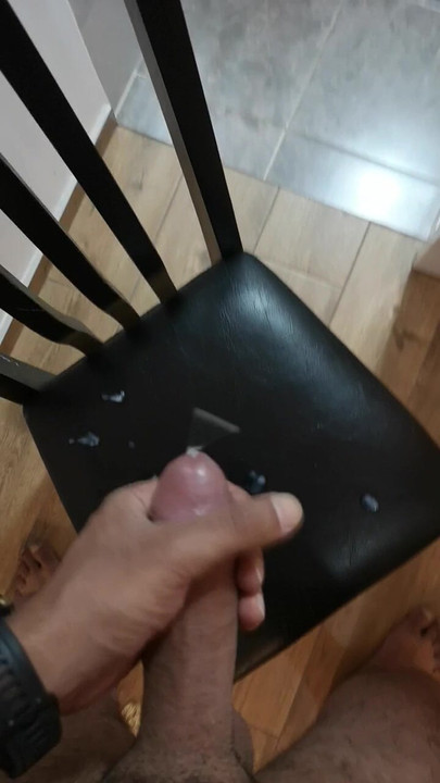 BIG CUMSHOT ON CHAIR