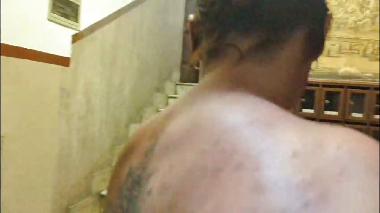 Picked up in Rome! Risky Villa Sex with No panties MILF.  Massive Creampie Finish