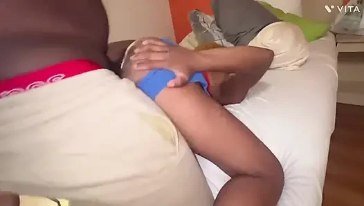 Feiner arsch und guter mund bereit für die nehmen-schlampe ließ mein arschloch viral werden lol