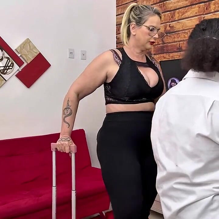 Sogra Sensualizando Sua Entiada Fode Com fora Terapia Em Family