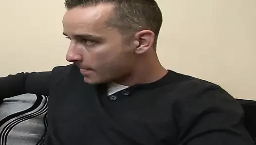 Memek manis adik tiriku