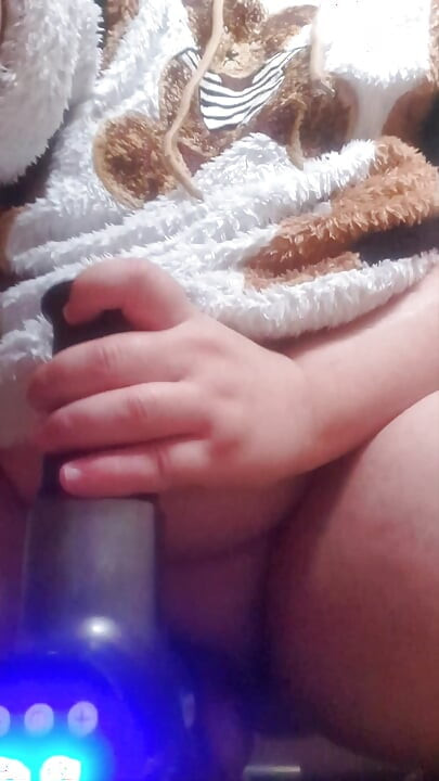 My sexy ass its so horny