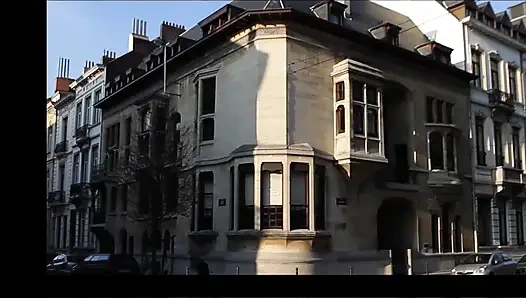 Öğle yemeği vakti sikiş - anal genç