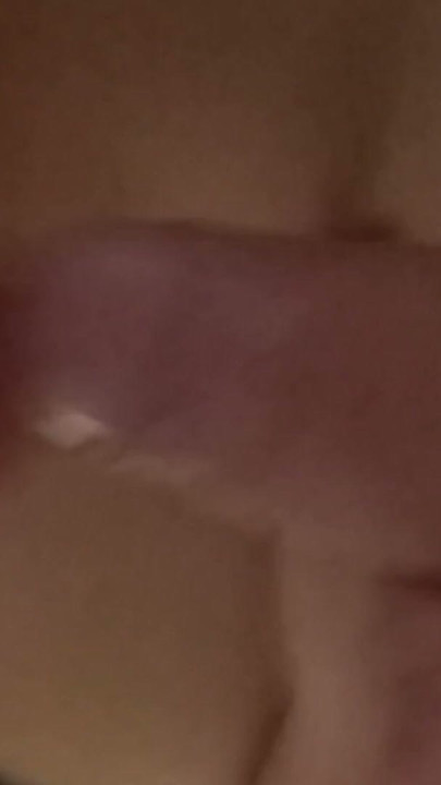 Big cumshot on lips | Clip 1