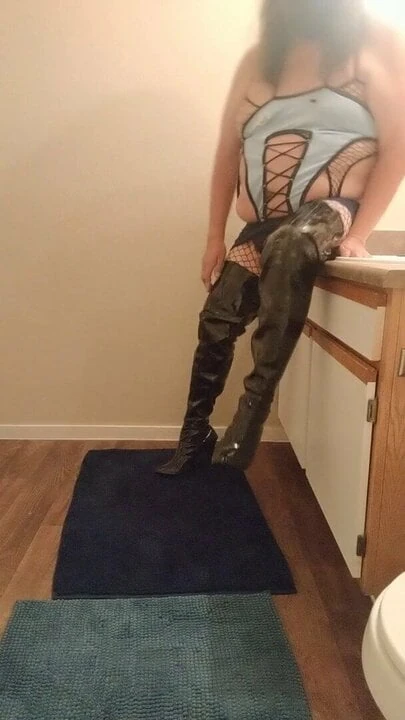 Officer Alexis Heels