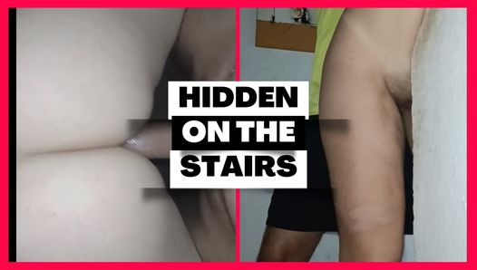Sorpresa inesperada en una cita de Tinder: sexo oculto en las escaleras