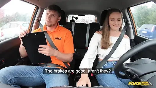 Gib mir weiter, um meine perfekten titten zu sehen