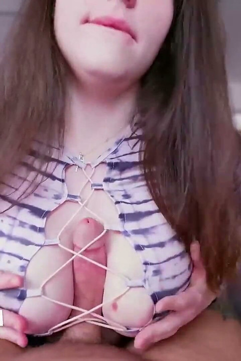 Pamsnusnus Massive Tits Help Forget About Girlfriend