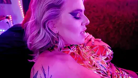 Red X sextape: Gebaut, um ausgezogen zu werden