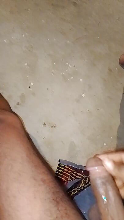 দেশি সেক্স ল্যান্ডে মুষ্টি মেরে