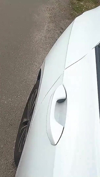 Detik epik dari "Pikat matang Turki untuk kongkek kereta MMF amatur oleh dua lelaki Jerman"