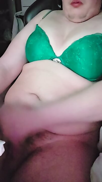 Today I show my fat ass masturbation