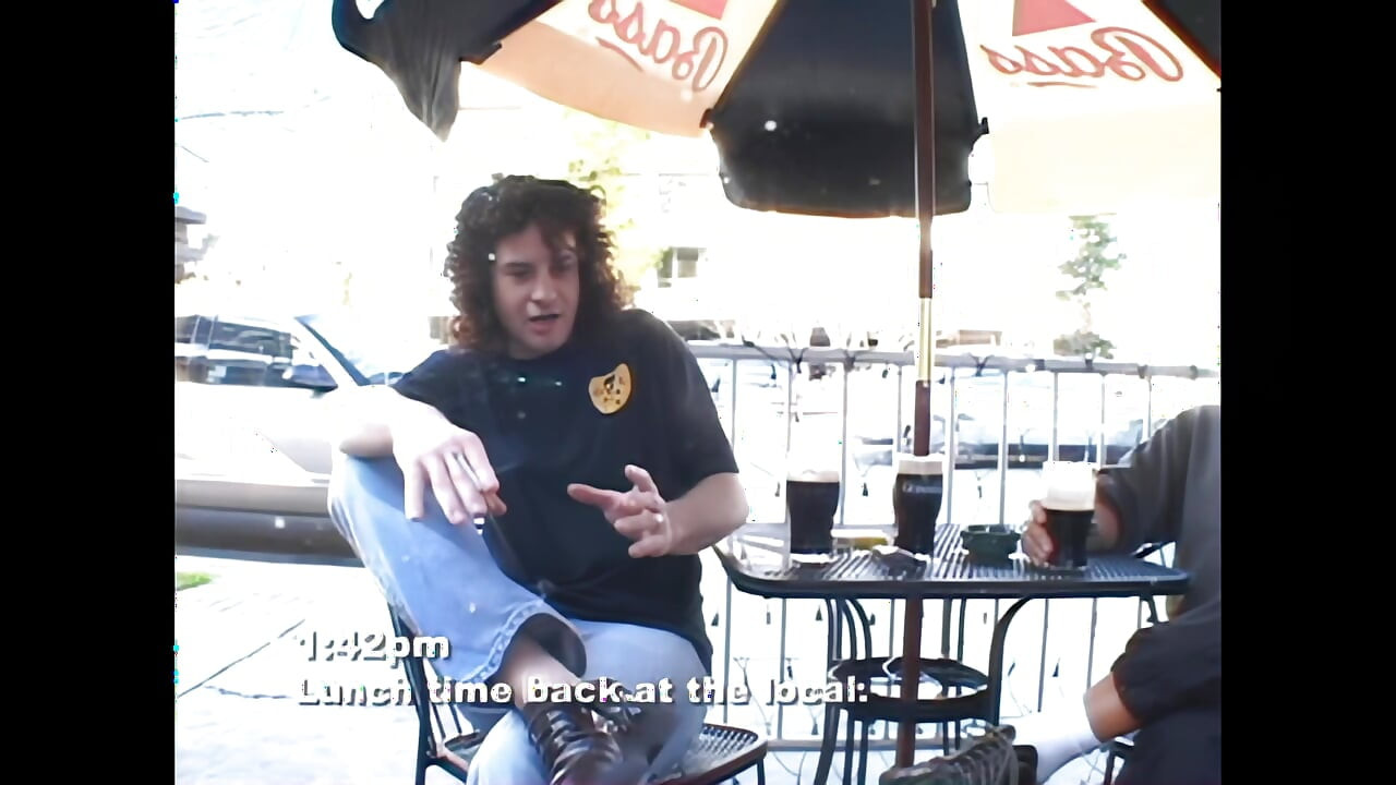 Audrey Hollander: Dublă penetrare sălbatică pentru păsărica mea mică