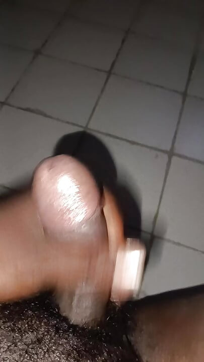 Big cock seeking women for sucking  my cock