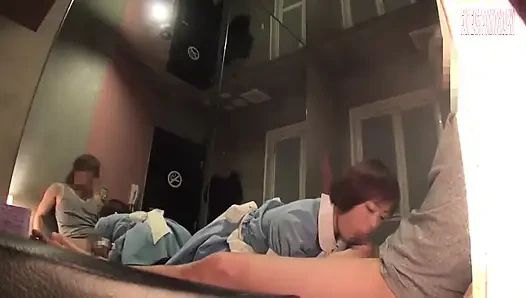 Sinnliche schönheiten teilen tiefe und intensive creampie-begegnungen - teil.2