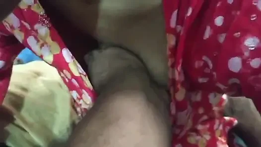 Berhubungan seks dengan istri teman
