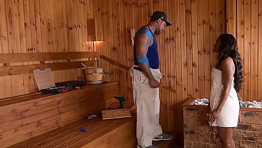Ebenholz-sauna Verführung Wilder Blowjob Und Muschi Geritten