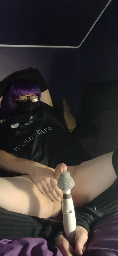 Massager cumming