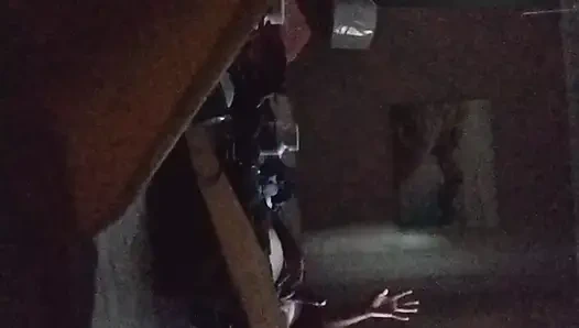 Profi-Sportler und der C.I.A Koch mit etwas guter interracial Liebe.