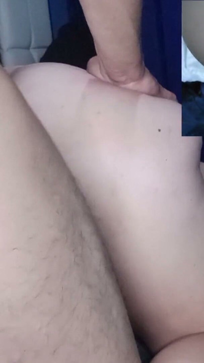 This mature Colombian eats it all as a puppy | Clip 1