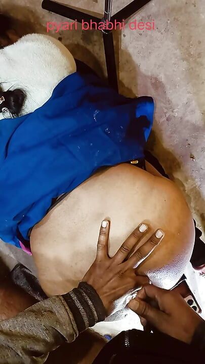 Step-sister-in-law's ass fucked Hindi audio