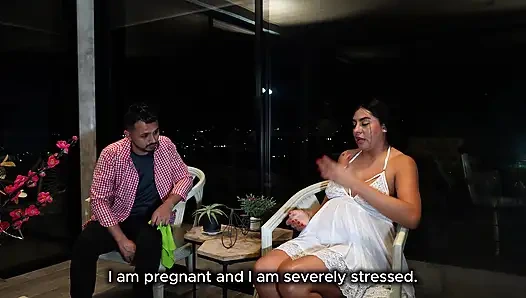 Saya menemukan bahwa saya dapat mengontrol dan meniduri istri saya yang sedang hamil dengan remote control sederhana