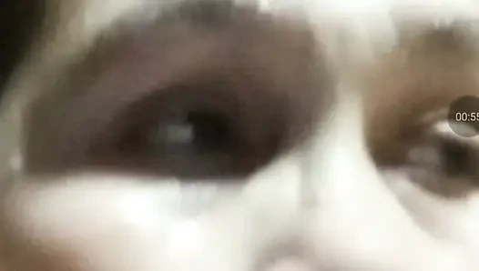 Tanggal 28 malam ini kita akan melakukan video call sex lagi