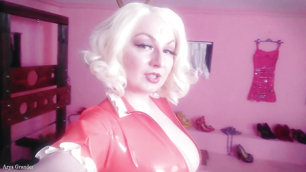 Strap-on POV rude fuck - Phone femdom video