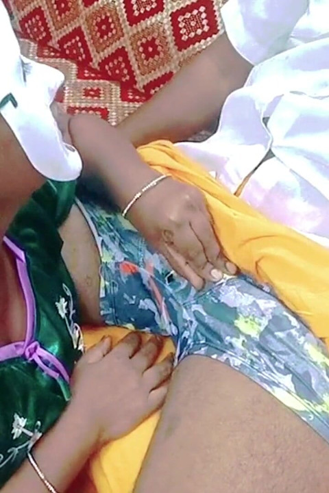 Unsatisfied Housewife Seduced Her Father in Law and Get Fucked by Him - Full Tamil Audio with Loud Moaning
