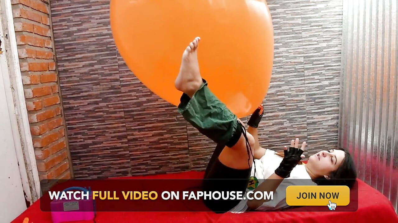 Videl From Dbz Blow and Ride a 36inch Big Balloon - Bunny Looner