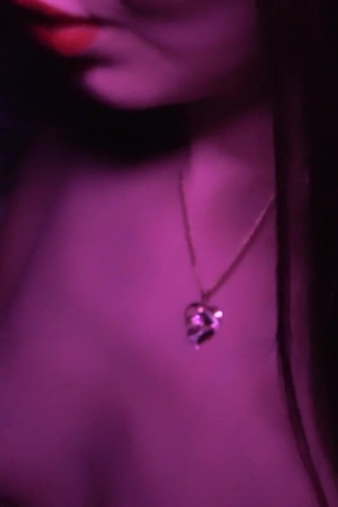 Stepdaughter wants an erotic portfolio, stepfather agreed to make it, but she will suck his friend