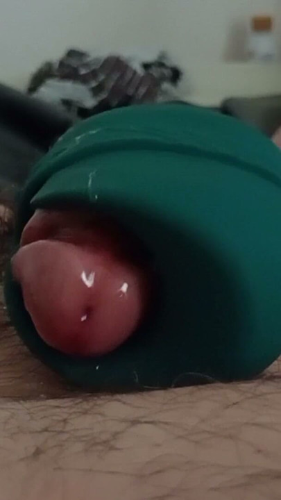 Testing a new mastrubator lovense gush 2 | Clip 1