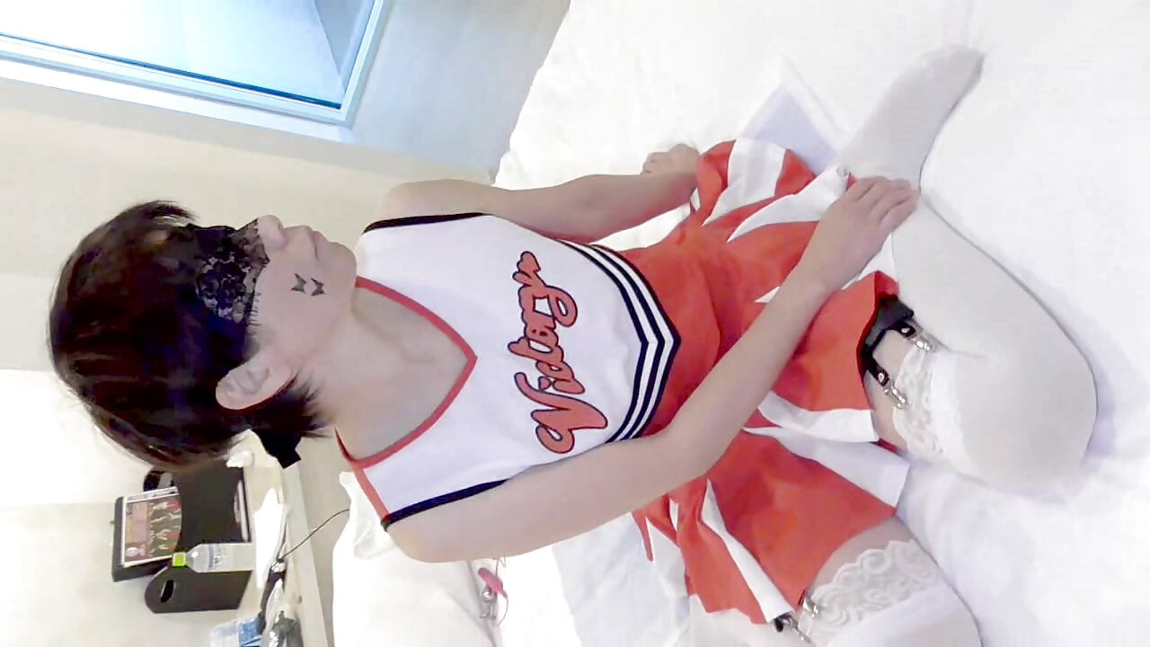 Long story no.41 cosplay de animadora acostada en garganta profunda vista previa de sexo