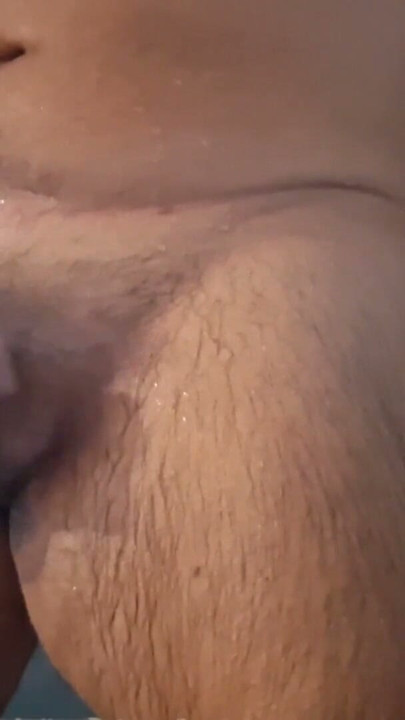 Hot tub jerk off | Clip 1