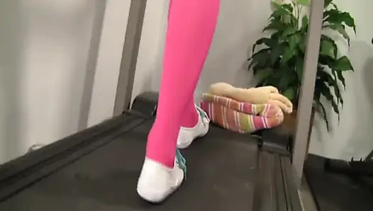 Blonde und brünette schätzchen reiten riesigen schwanz