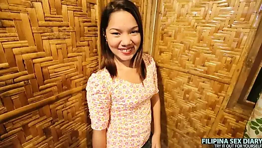 Пляжная милашка обожает трахать незнакомцев