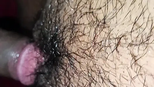 Peli cudai ladki ki choti cut me