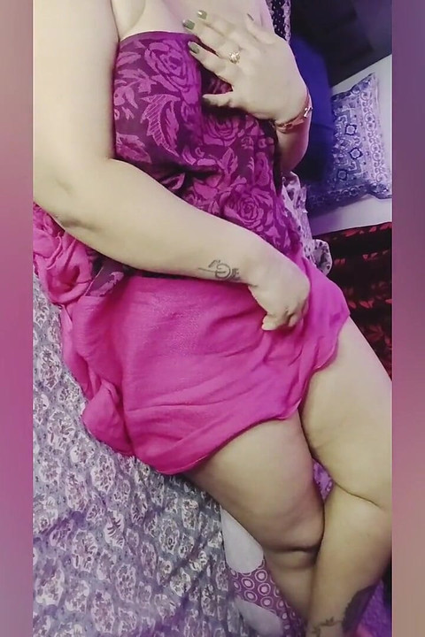 Αυτο-απολαύσαμε την ωρίμανση του Ινδού Desi Bhabi