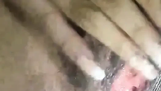 Kami membuat panggilan video dengan penggemar dan inilah yang saya tunjukkan kepadanya