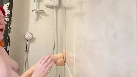 BBW dreckiger spaß mit dildo