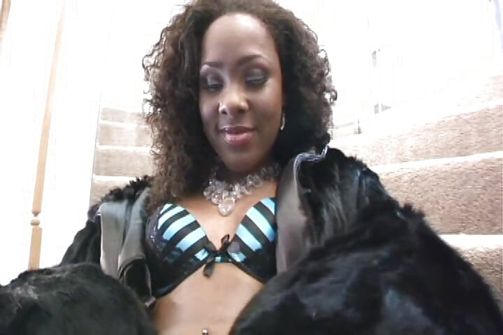 Negra puta negra cavalga o bbc de Lex Steele
