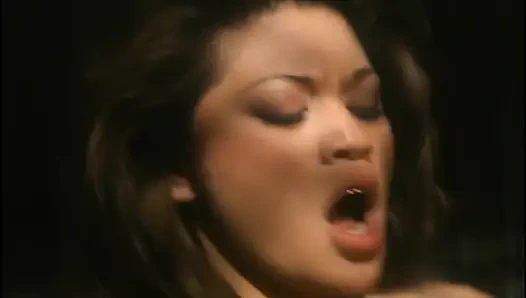 Orospu sütü görene kadar sevişmeyi bırakmaz