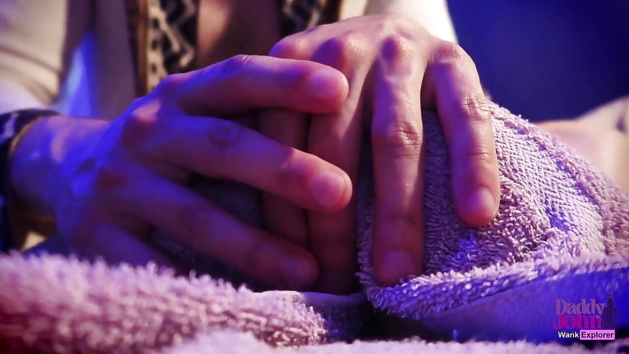 Papà conforta e ti fa un ditalino, aftercare, porno per donne