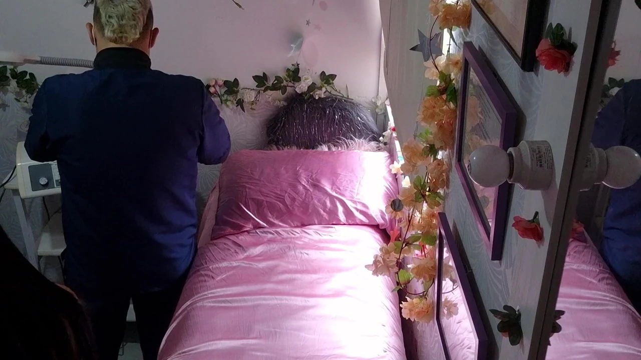 Kocama masaj yaptıracağımı söyledim, sadece masajçının erkek olduğunu söylemedim