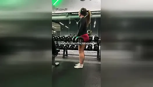 Я случайно позволила моему отчиму пальцами меня - так унизительно!