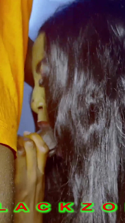 Oh lihat aja memek berbulu cewek cantik ini