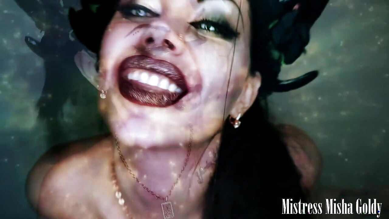 Worship, wank and cum in mouth of Succubuss! Dangerous and seductive ritual mind fuck!