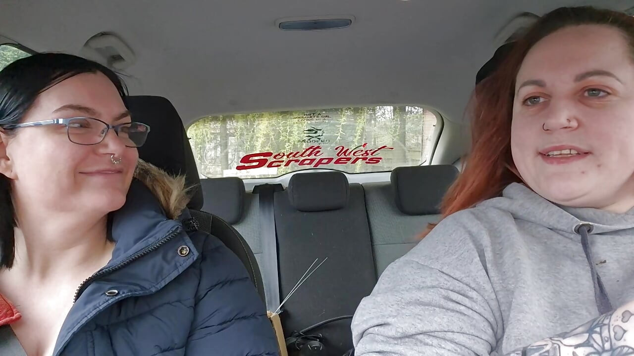 ミス・インティアタブルへのインタビュー